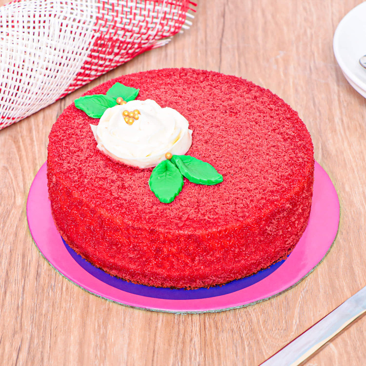 Red Mystery Love Cake